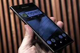 LENOVO K900 IN VENDITA IN CINA